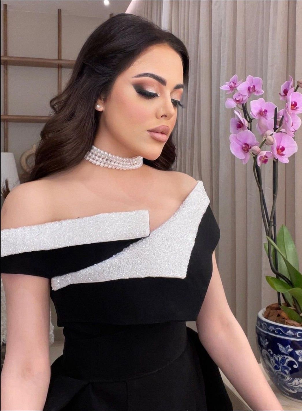 New A-Line Black Arabia Dubai Evening Dresses Off Shoulder Prom Party Gowns Slit Side Elegant Formal Occasion Dress Y4689