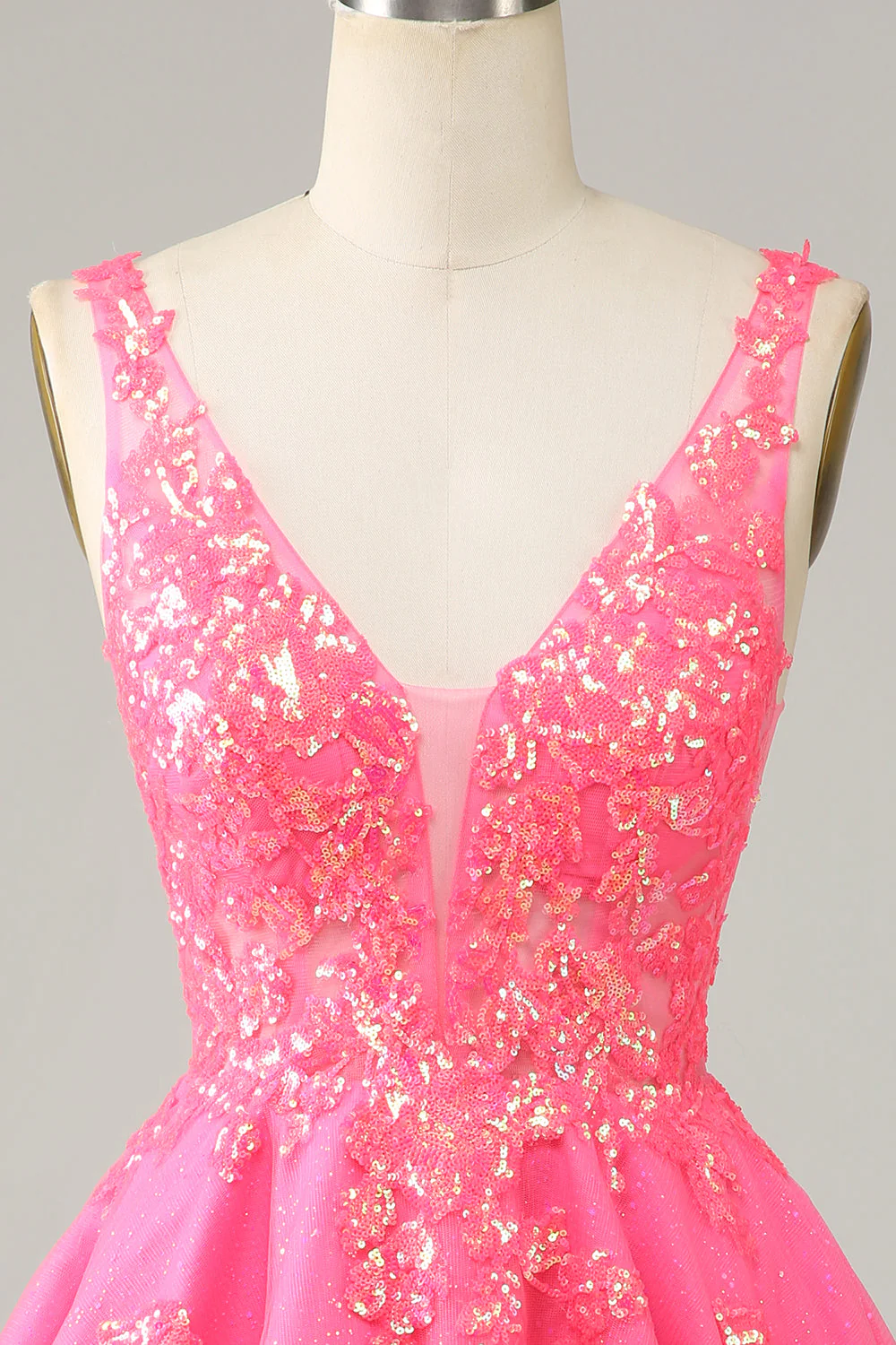Fuchsia Sequined V Neck Backless Short Homecoming Dress Y4093