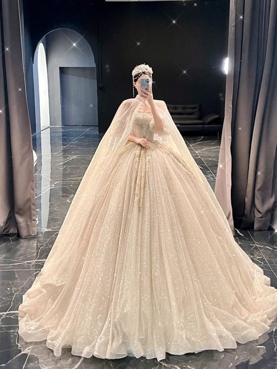 Luxurious A-line Puffy Wedding Dress,Bridal Gown Y6800