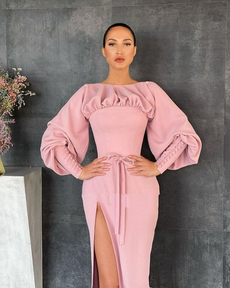 Pink Boat Neck Prom Dress Long Sleeves High Slit Satin Evening Dress Buttoned Cuffs Sheath Formal Party Dress  Y4875