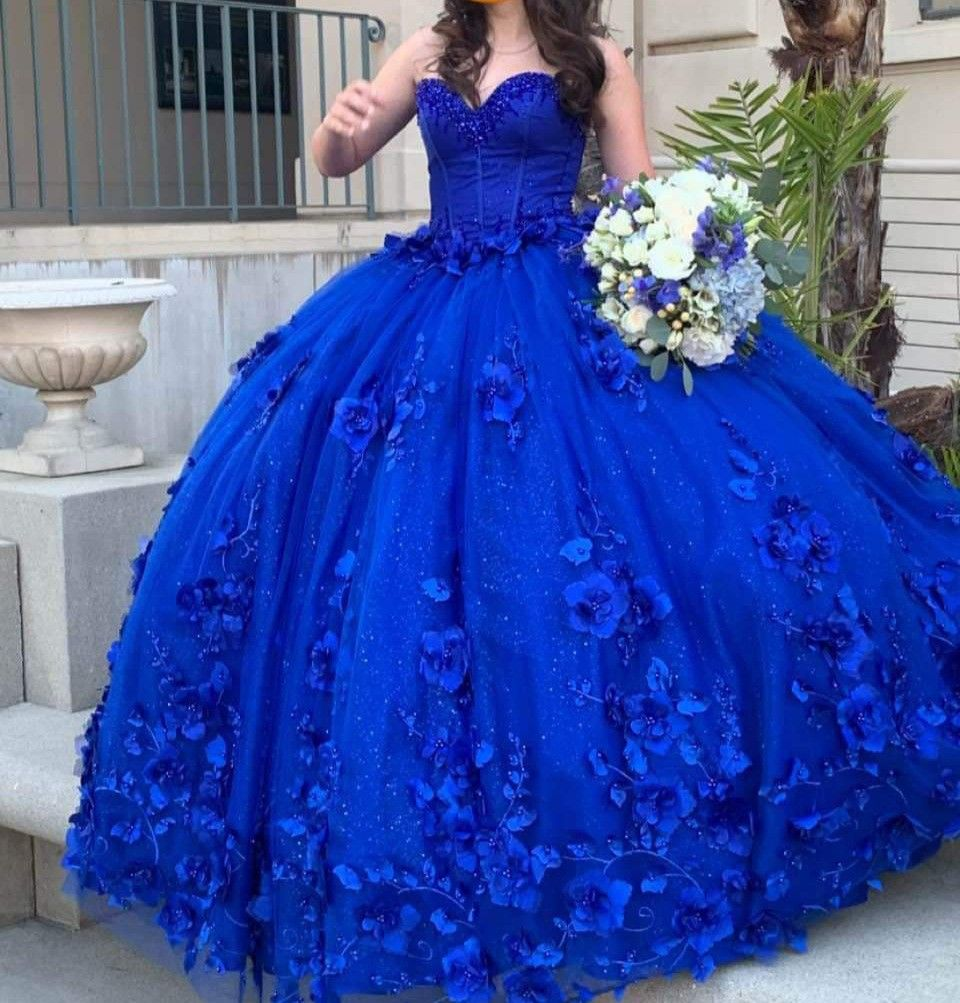 3D Flowers Crystals Royal Blue Ball Gown Quinceanera Dresses With Appliques Sweet 16 Dress Y4089