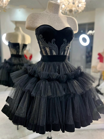 Little Black Short Homecoming Dresses Lace Exposed Boning Mini Party Pom Gowns Tulle Tutu Skirt Gothic Graduation Outfits Y2615