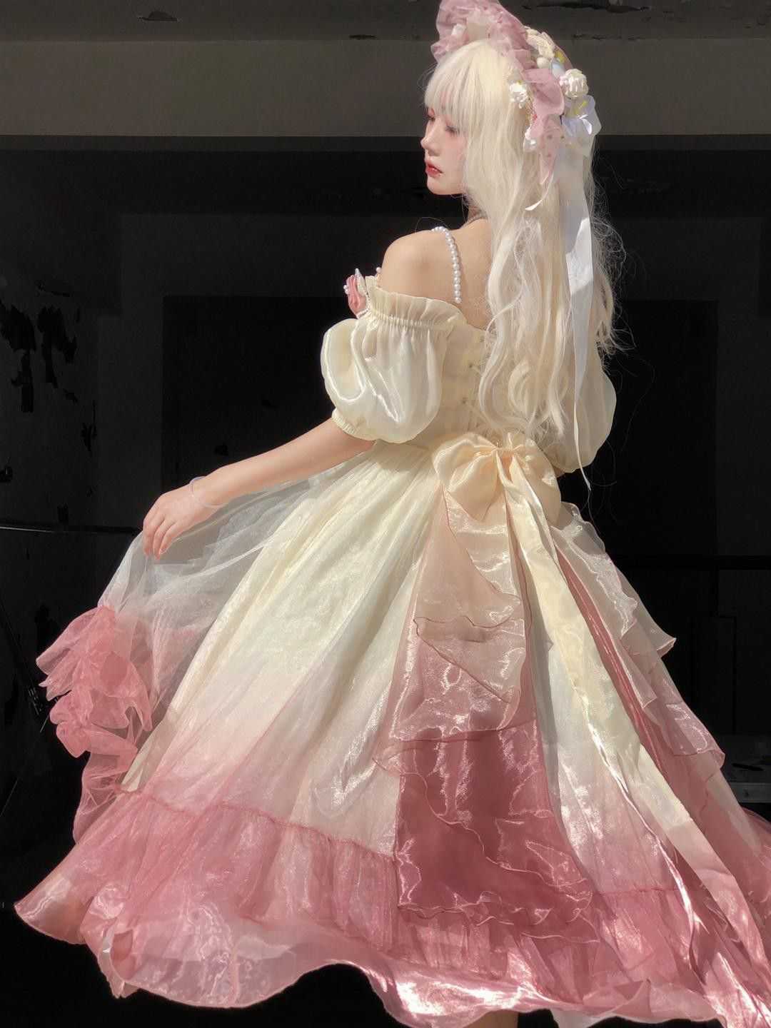 Roses Flowers Masquerade Prom Dress Champagne Pink Gradient Floral Wedding Dress Vintage Princess Dress with Pearls Y2401