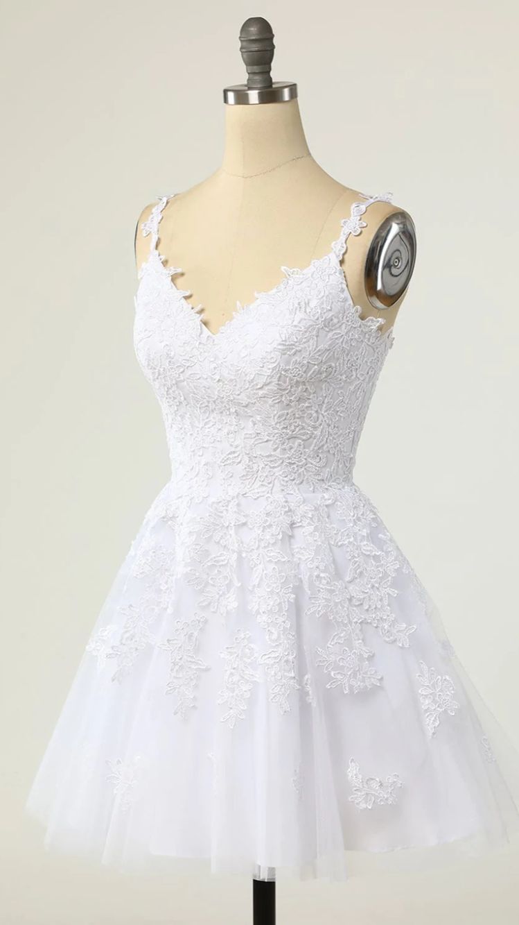 V Neck White Lace Short Homecoming Dresses, White Lace Formal Graduation Dresses  Y1873