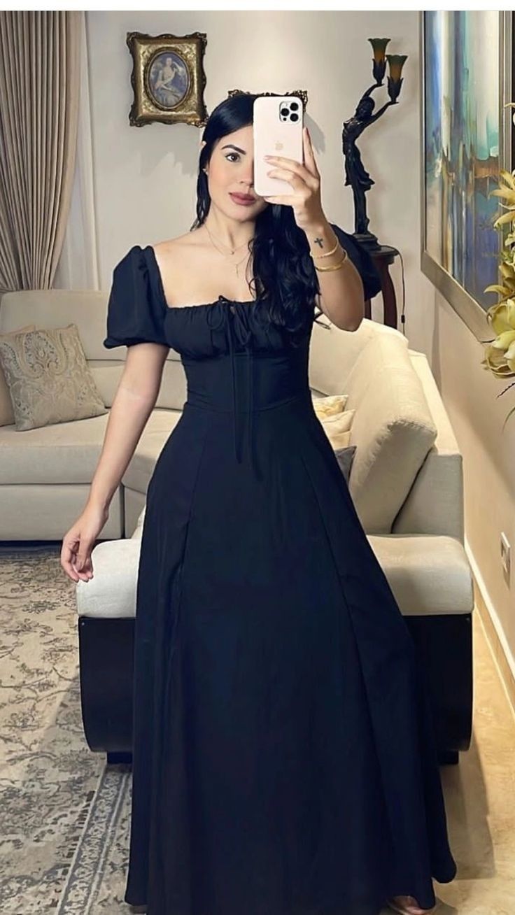 Retro A-line Long Prom Dress with Puff Sleeves Y2694