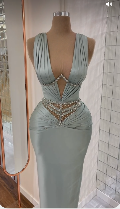 V Neck Mermaid Prom Dress Sleeveless Formal Dress  Y68