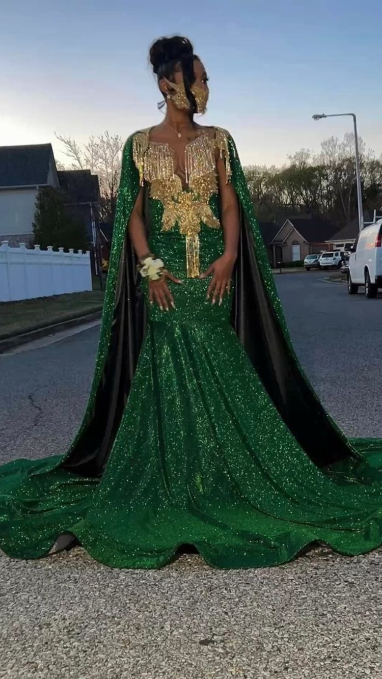 Unique Design Mermaid Green Sequins Prom Dress With Cape  Y116