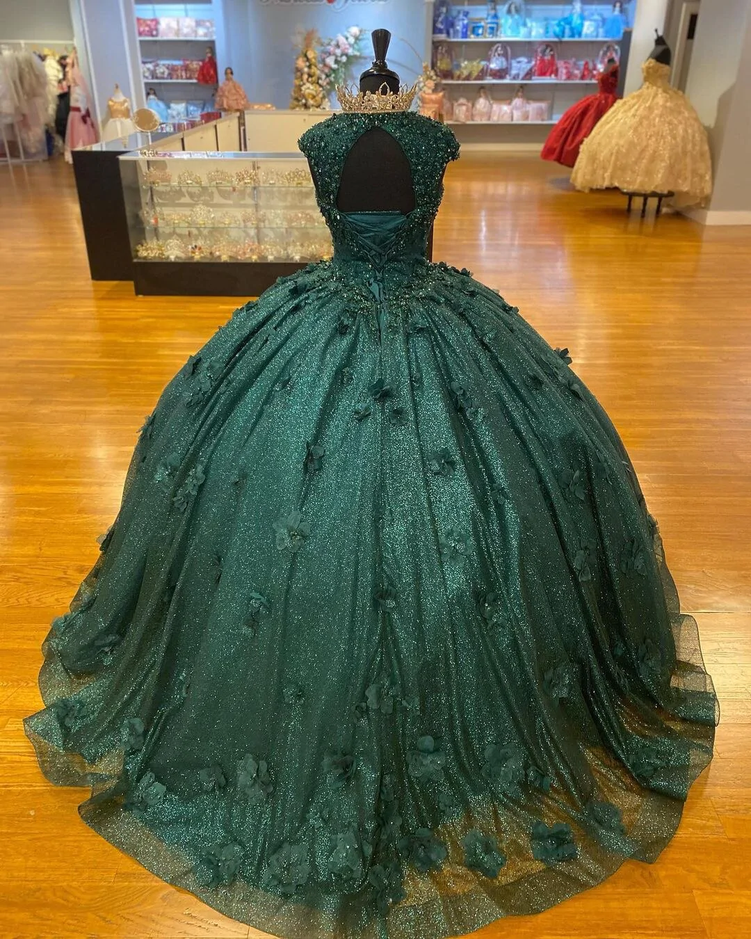 Green Princess Ball Gown Quinceanera Dresses Sweet 15 Party 3D Flowers Lace Applique Crystal Beads Sequin Birthday Gowns Y606