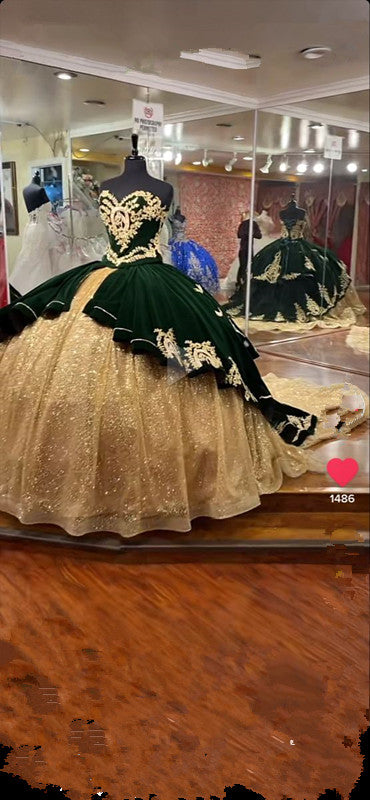 Emerald Green and Gold Quince Dress Stunning Ball Gown Y294