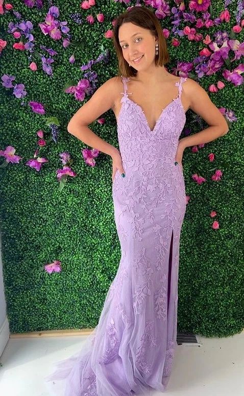 Mermaid V-neck Tulle/Lace Long Prom Dresses with Appliques and Beading Y916