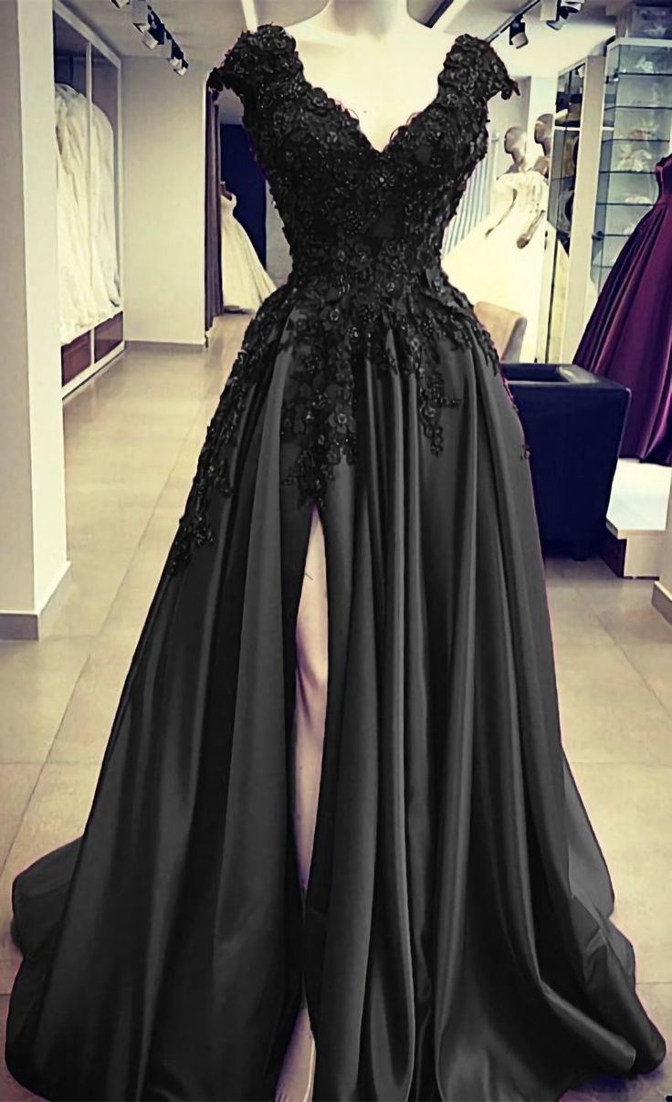 Black Satin Slit Dresses, With Lace Embroidery Prom Dresses Y1764